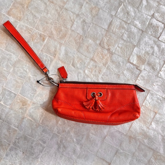 Isabella Fiore Bag REPTILE EMBOSSED REAL LEATHER ZIP TASSELS HANDBAG WRISTLET - Picture 2 of 8